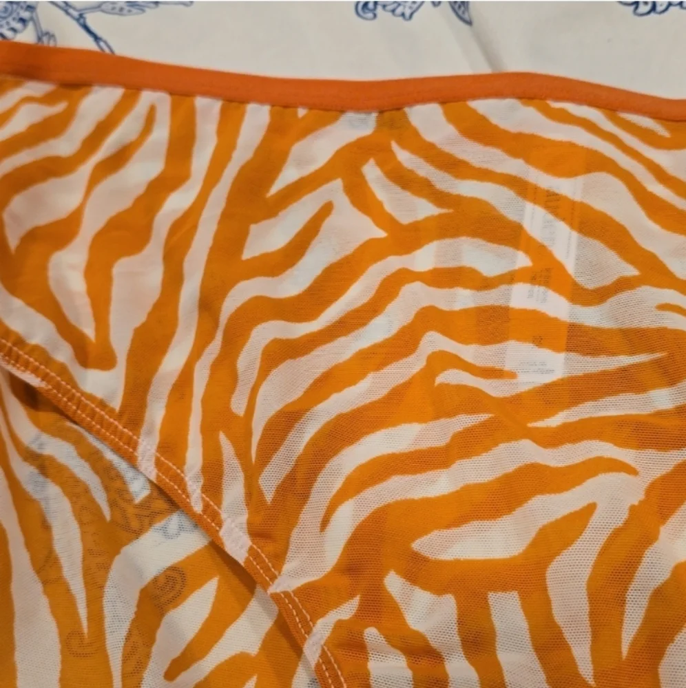 ❤️10/$10 New Sheer Orange and White Zebra Print Bikini Bottoms